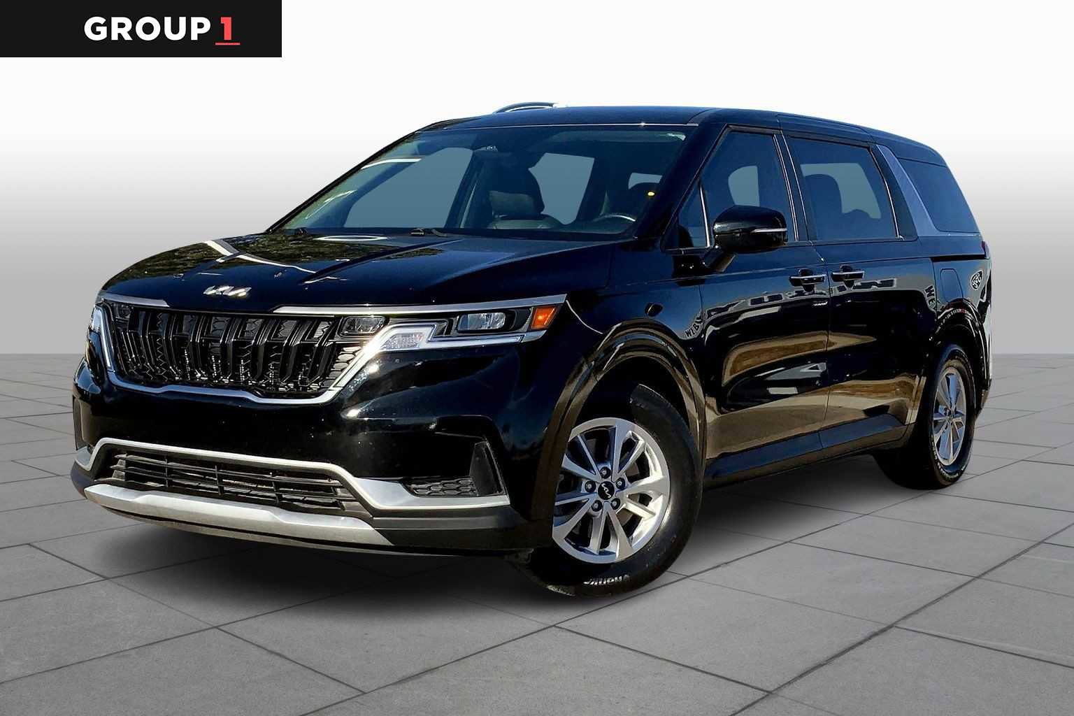 Used 2023 Kia Carnival LX