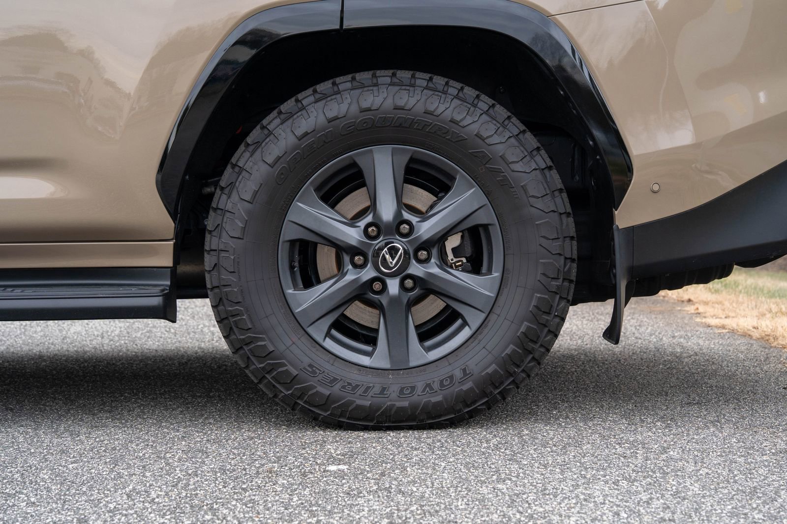 Used 2025 Lexus LX 700h Overtrail image 10