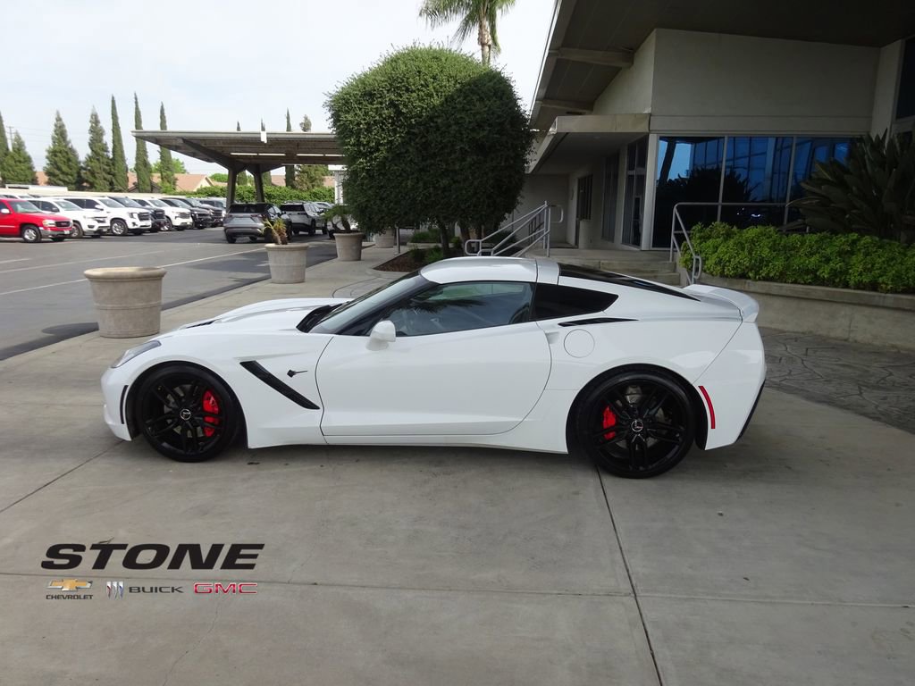 Used 2014 Chevrolet Corvette Stingray Coupe image 4