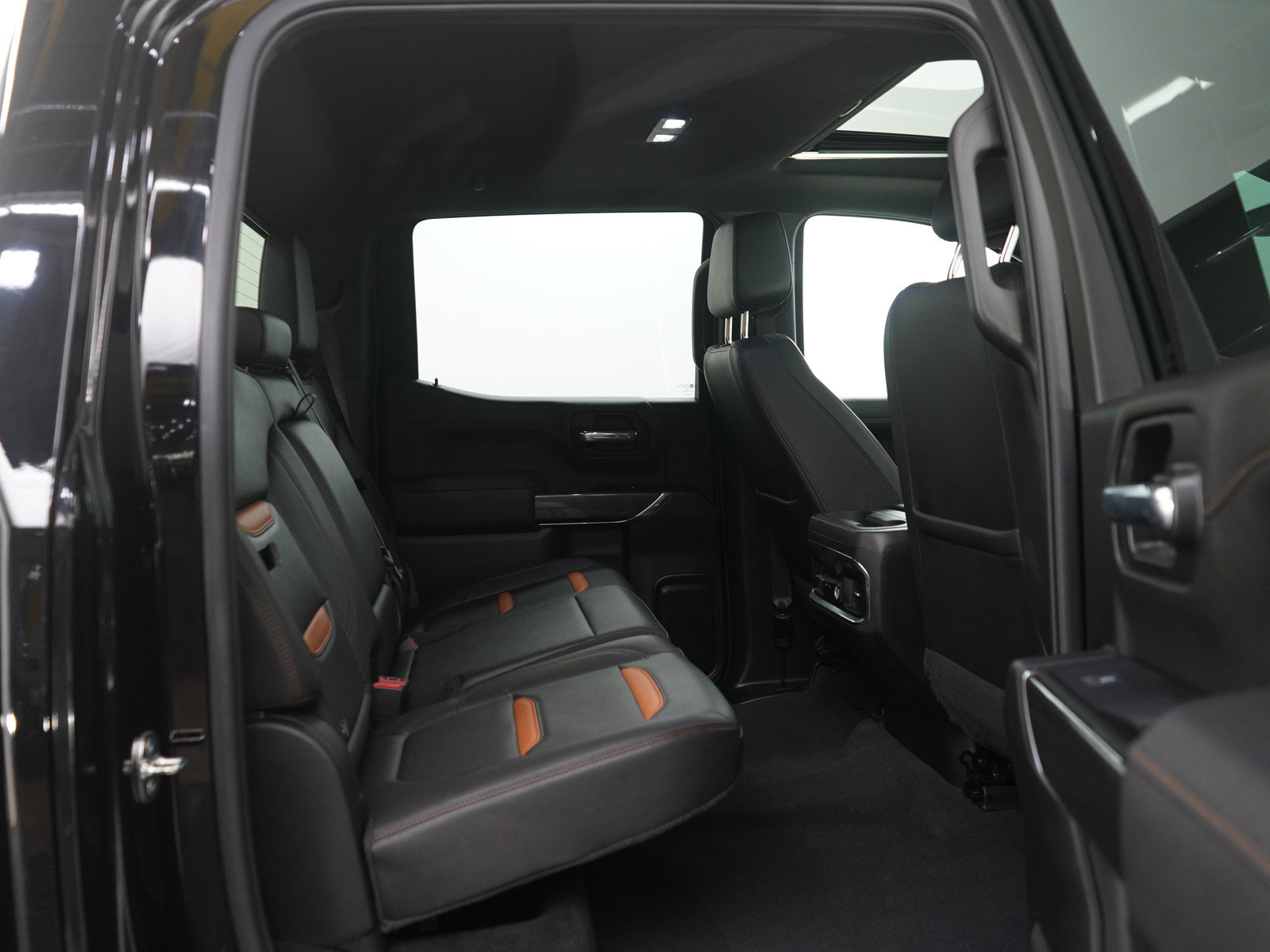 Used 2022 GMC Sierra 1500 AT4 w/ AT4 Premium Package AWD/4WD image 12