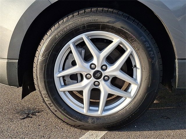 Used 2024 Ford Edge SEL image 8