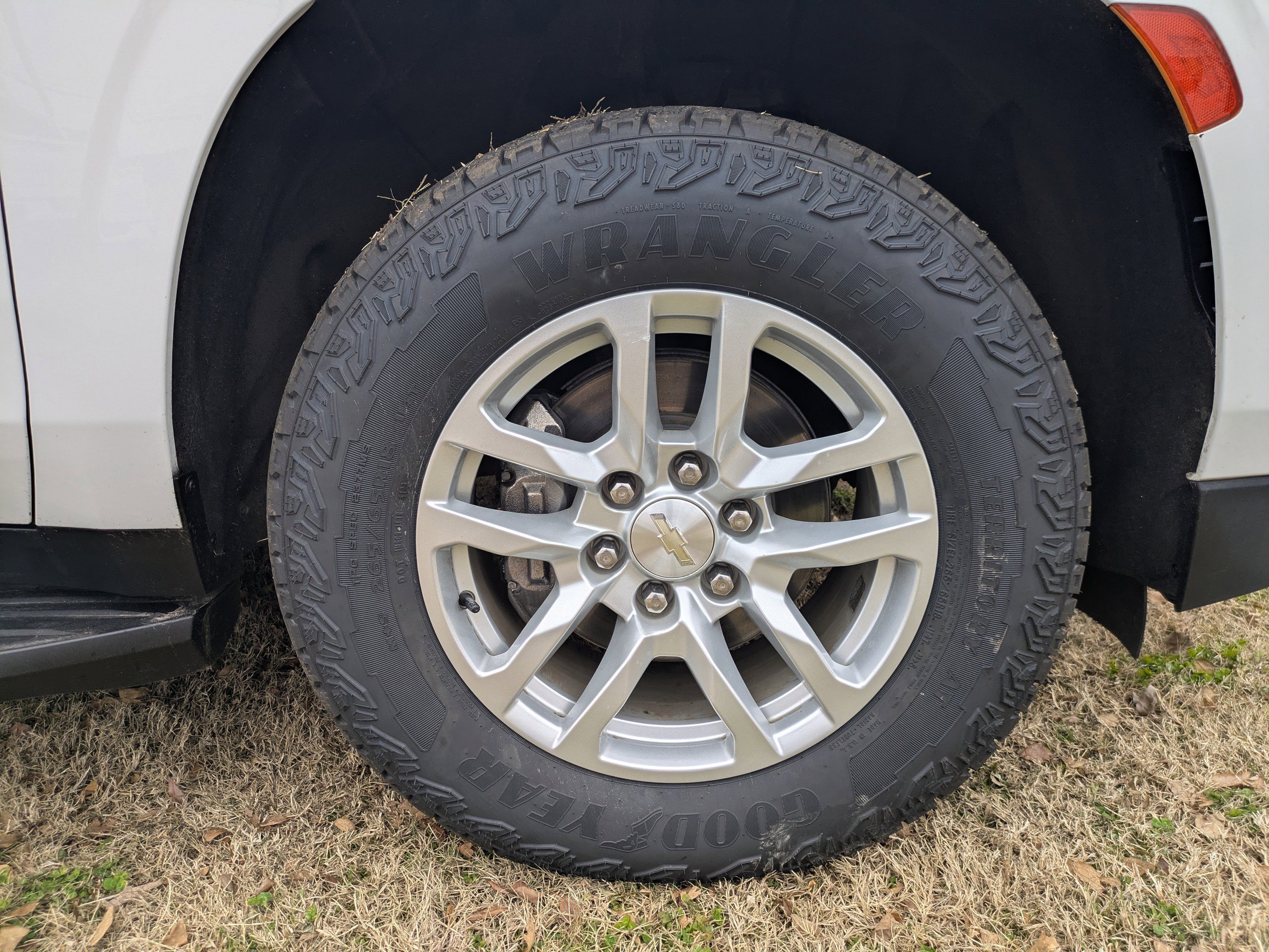 Used 2021 Chevrolet Suburban LT image 11