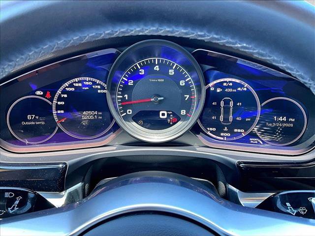 Used 2018 Porsche Panamera 4S image 22