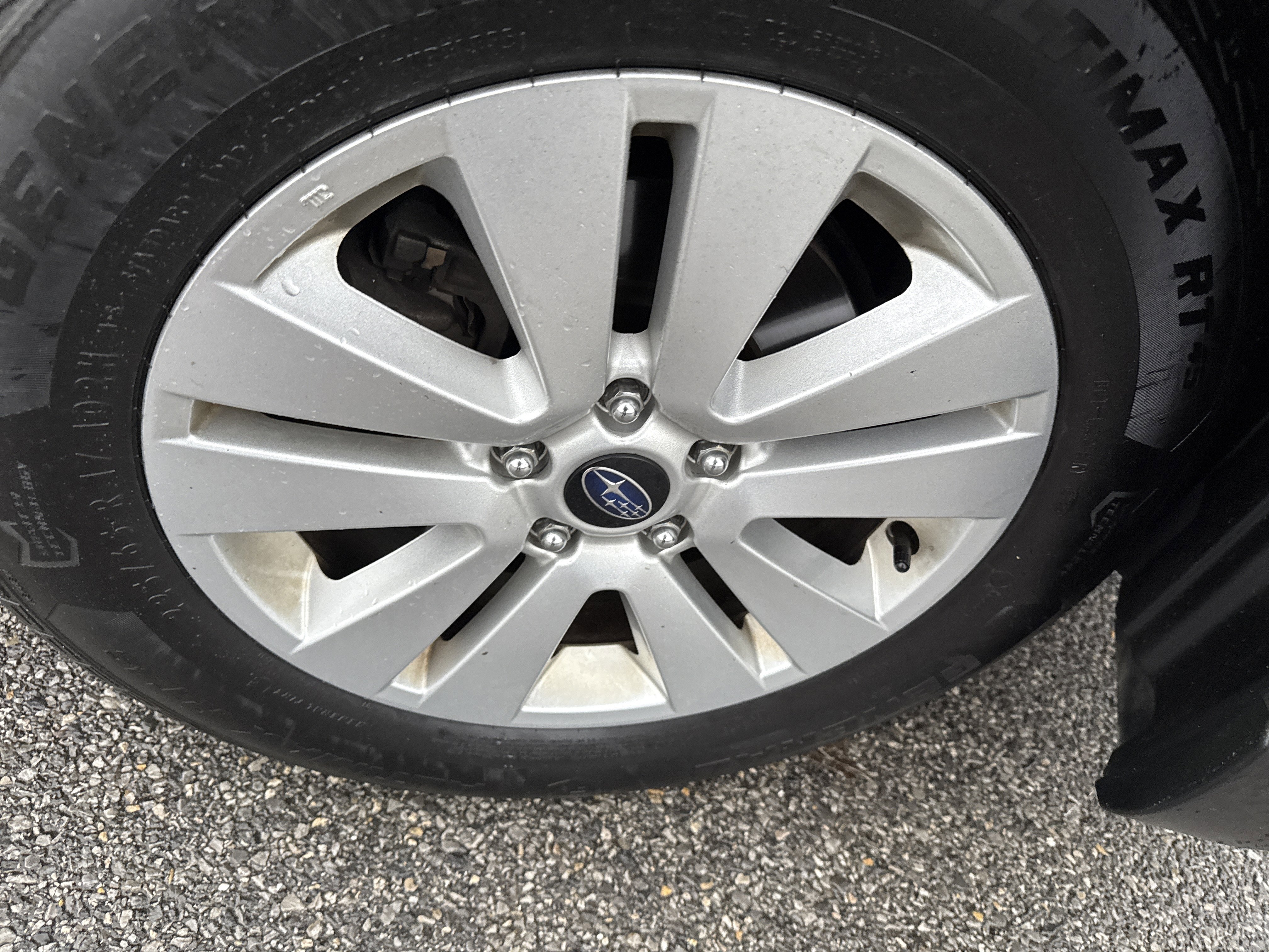 Used 2016 Subaru Outback 2.5i Premium image 9