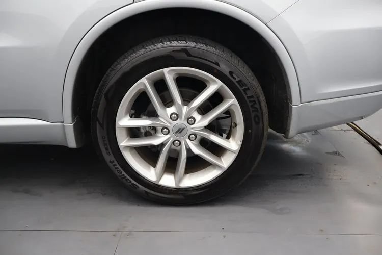Used 2024 Dodge Durango GT AWD/4WD image 36