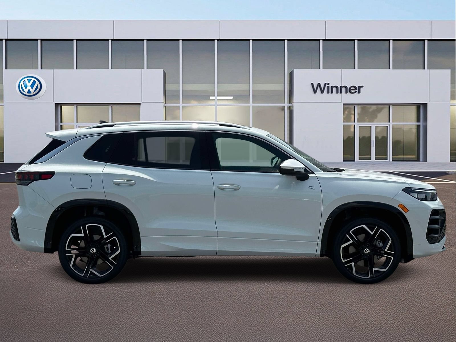 New 2026 Volkswagen Tiguan SEL R-Line AWD/4WD image 6