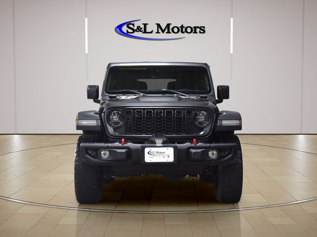Used 2024 Jeep Wrangler Rubicon w/ Steel Bumper & Winch Group AWD/4WD image 2