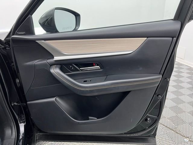 Used 2024 MAZDA CX-90 Plug-In Hybrid w/ Premium Pkg image 36