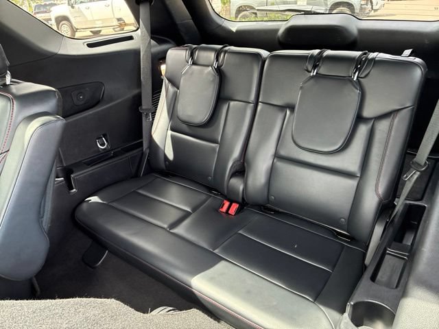 Used 2025 Ford Explorer ST-Line w/ Premium Package AWD/4WD image 16