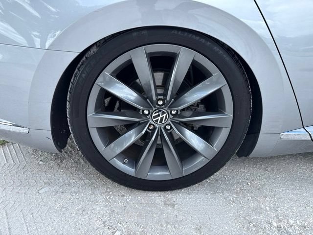 Used 2021 Volkswagen Arteon SE FWD image 19