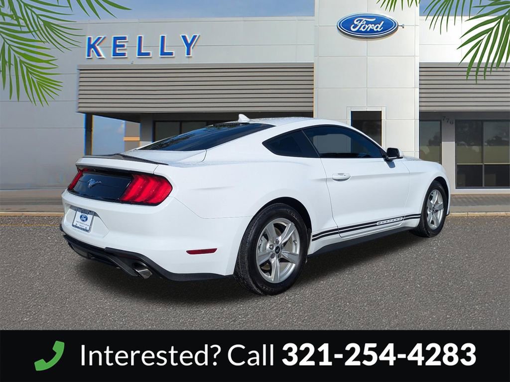 Certified 2022 Ford Mustang Coupe RWD image 6