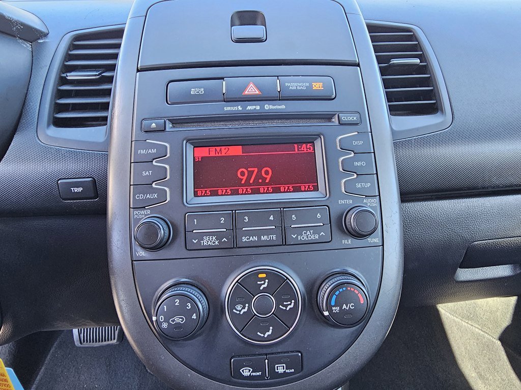 Used 2012 Kia Soul + image 19