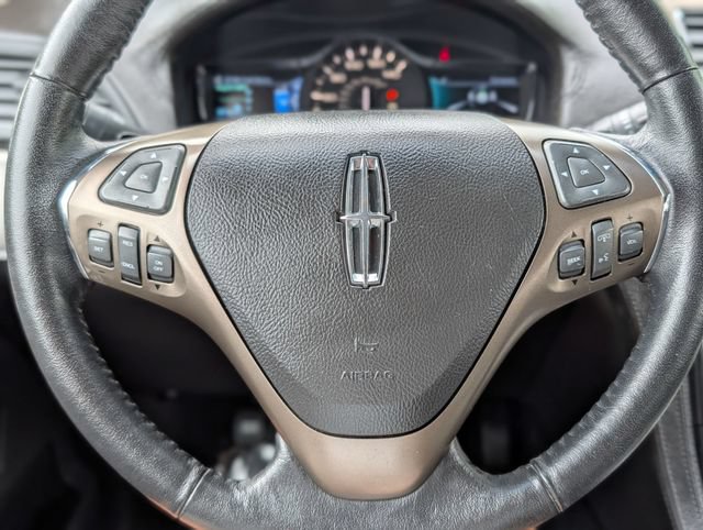 Used 2015 Lincoln MKX FWD image 21