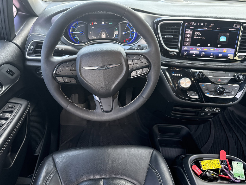 Used 2022 Chrysler Pacifica Touring-L w/ S Appearance Package FWD image 50