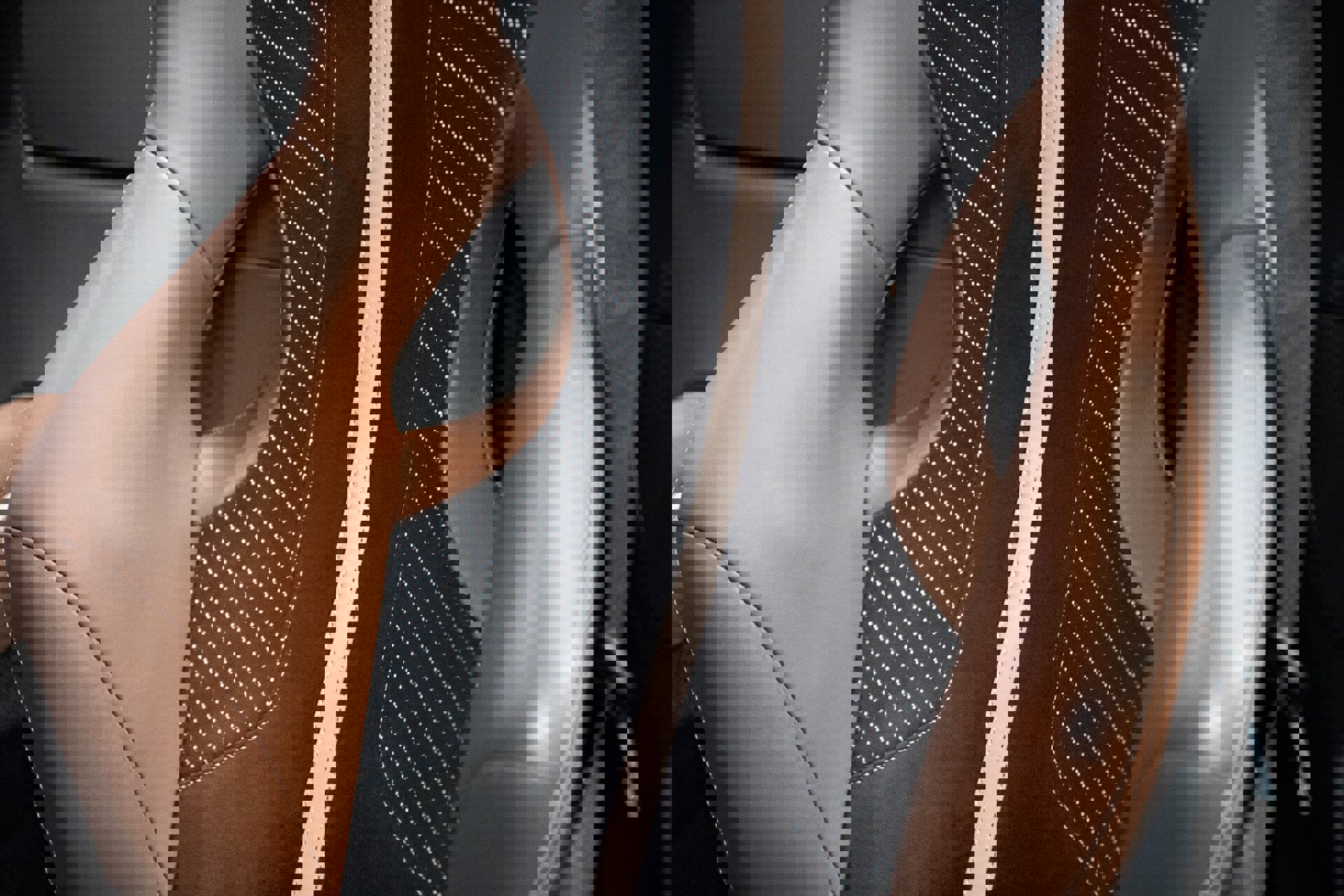 Used 2022 Ferrari 812 GTS image 16