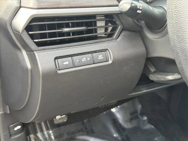 Used 2024 Nissan Altima 2.5 SV image 19