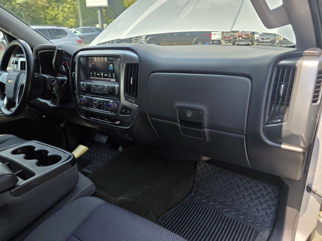 Used 2016 Chevrolet Silverado 1500 LT w/ All Star Edition image 32