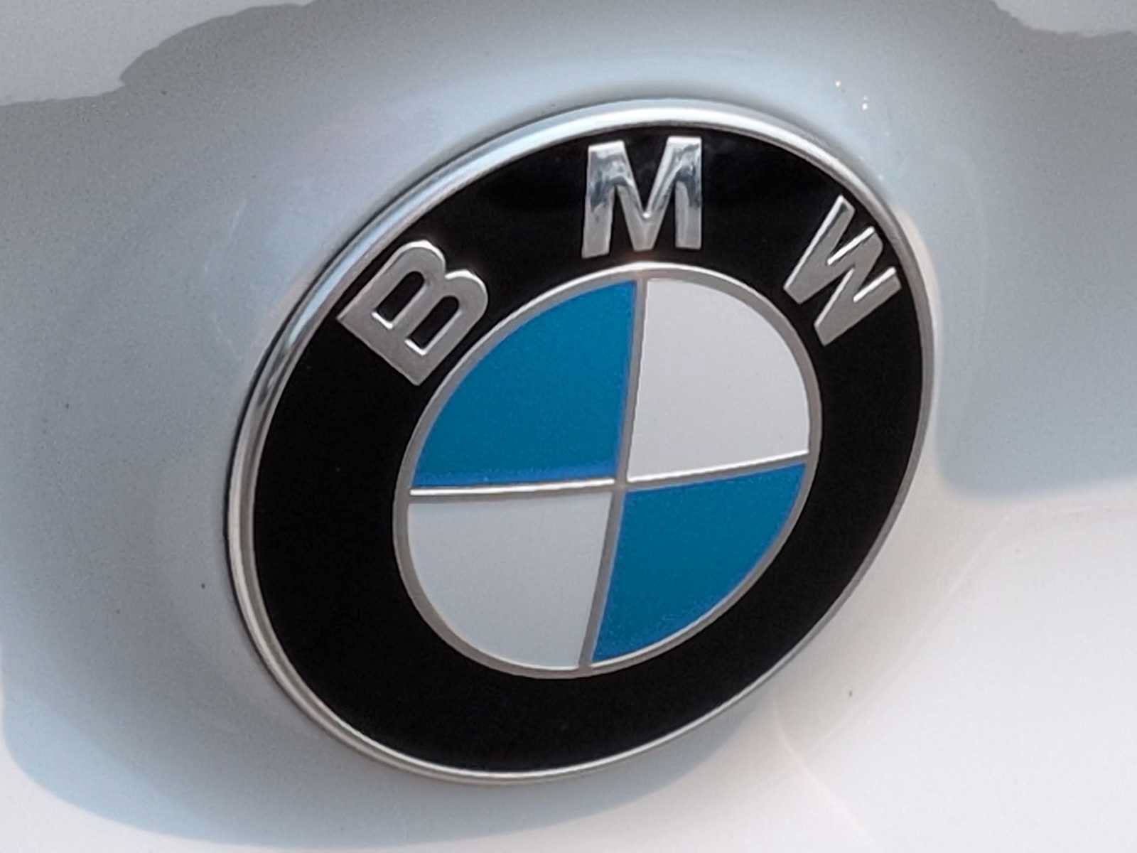 Used 2024 BMW M850i xDrive Convertible AWD/4WD image 13