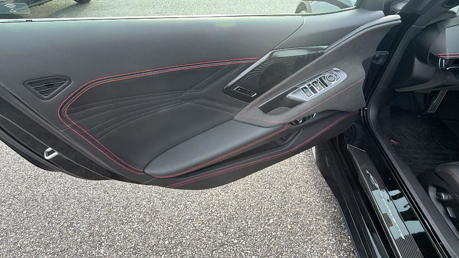 Used 2025 Chevrolet Corvette Z06 w/ Stealth Interior Trim Package image 12