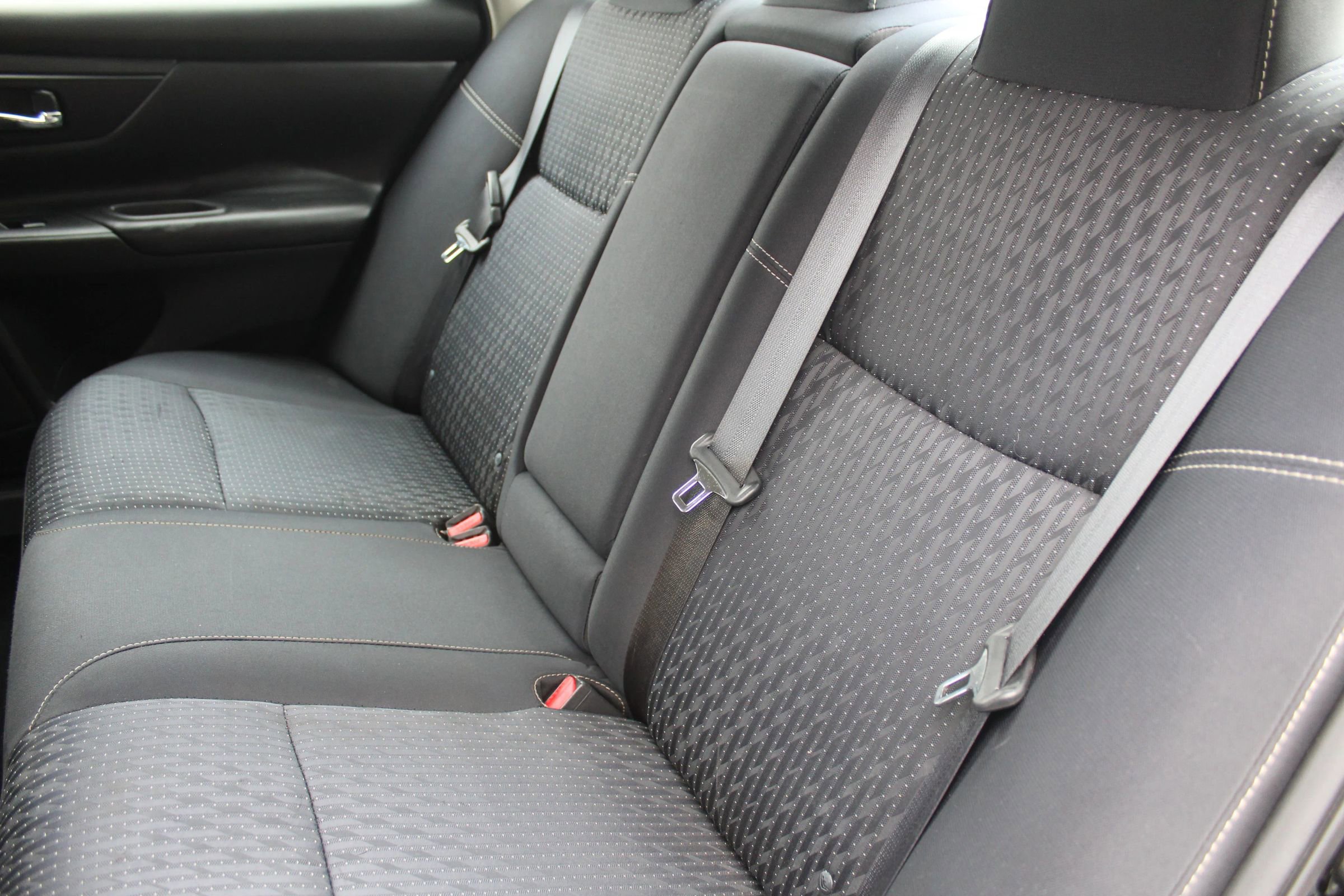 Used 2016 Nissan Altima 2.5 S w/ Power Driver Seat Package image 13