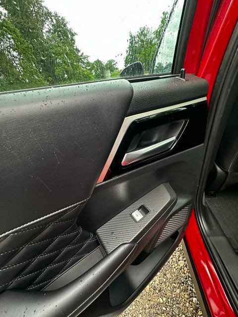 Used 2023 Mitsubishi Outlander AWD image 14