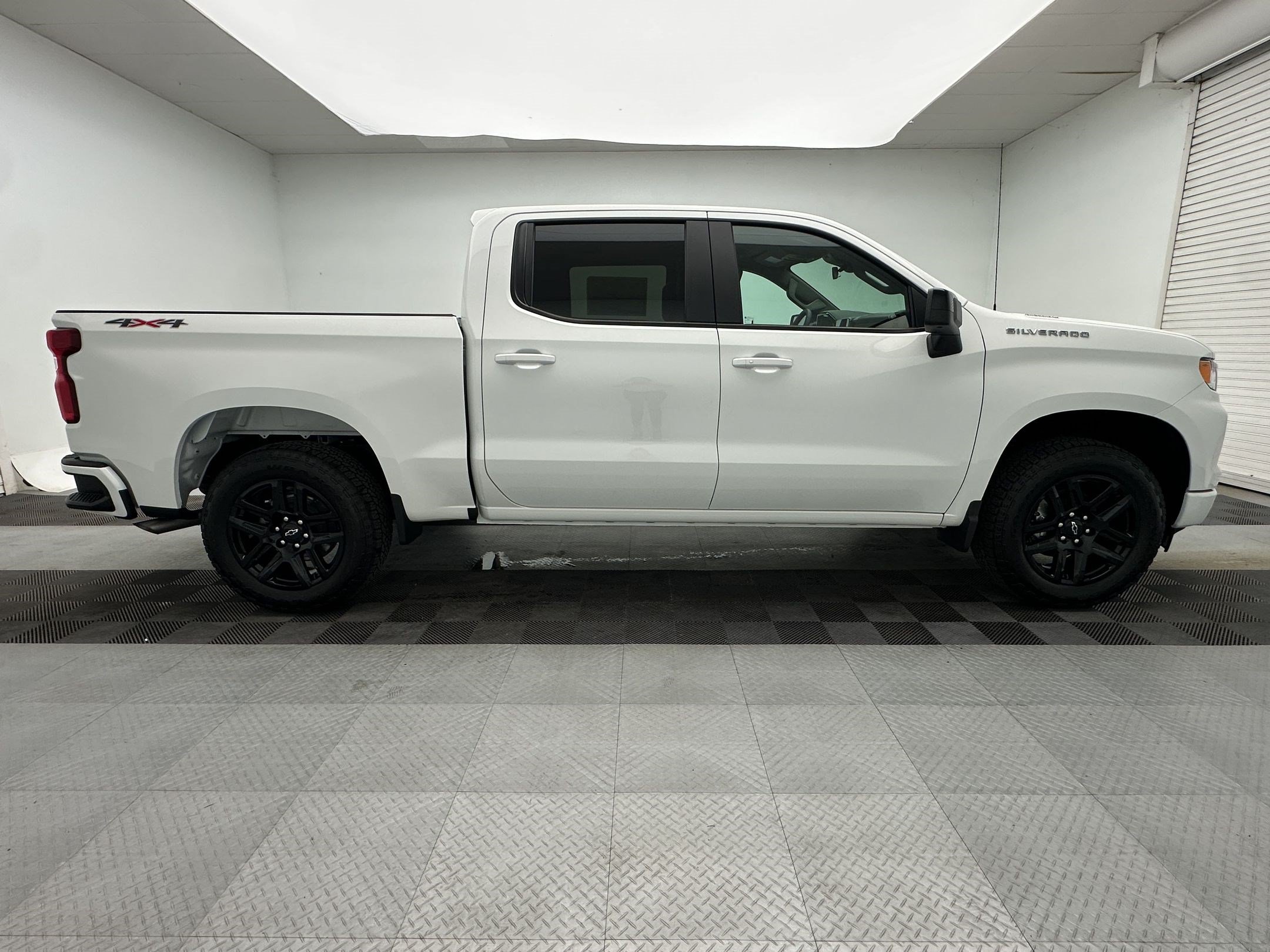 New 2026 Chevrolet Silverado 1500 RST w/ RST Select Package AWD/4WD image 8
