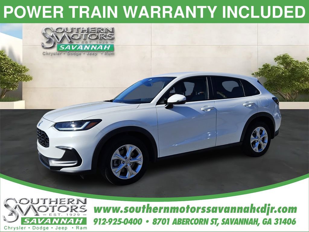 Used 2023 Honda HR-V LX image 1