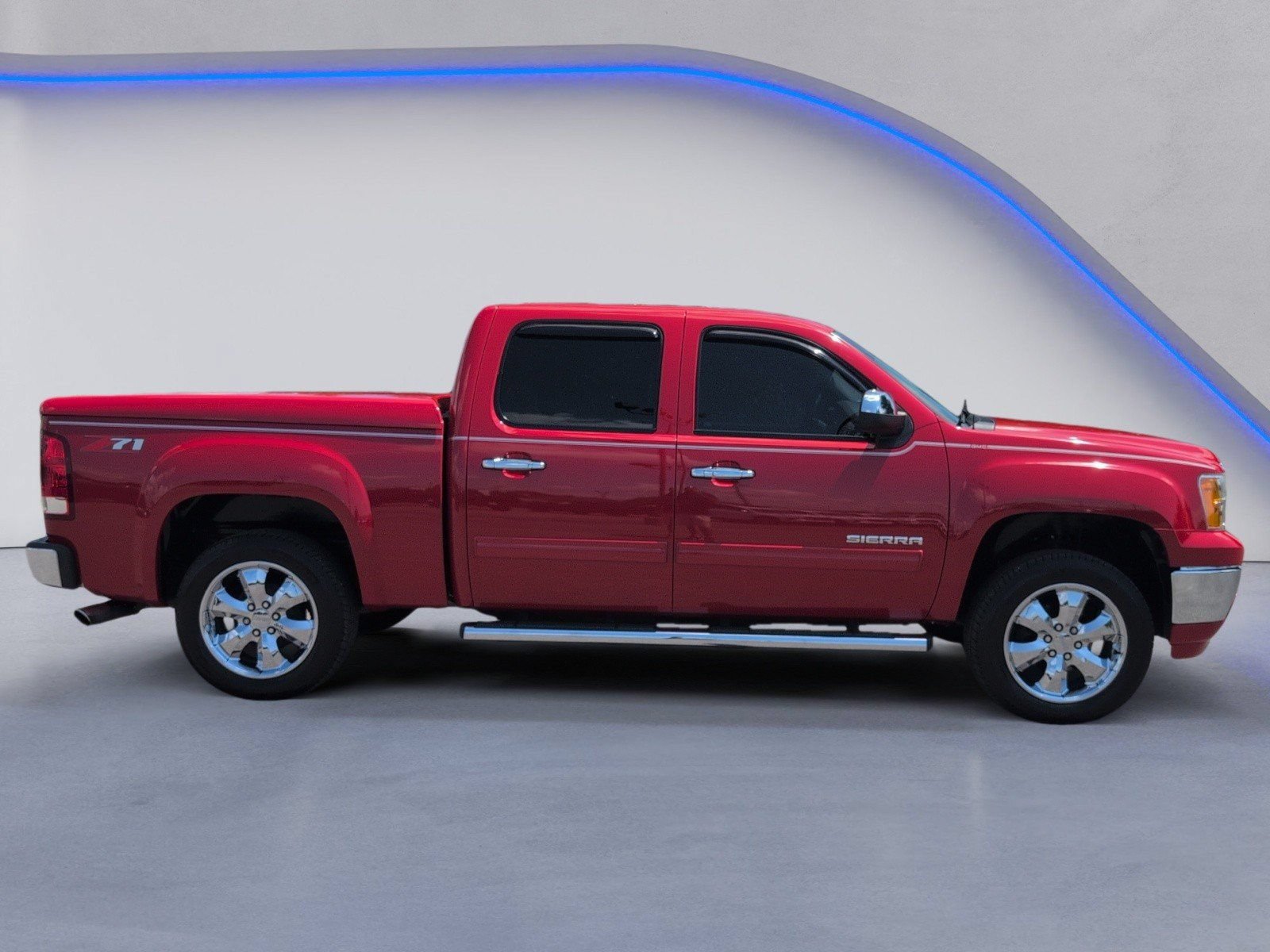 Used 2010 GMC Sierra 1500 SLT w/ LPO, Deluxe Chrome Package AWD/4WD image 11