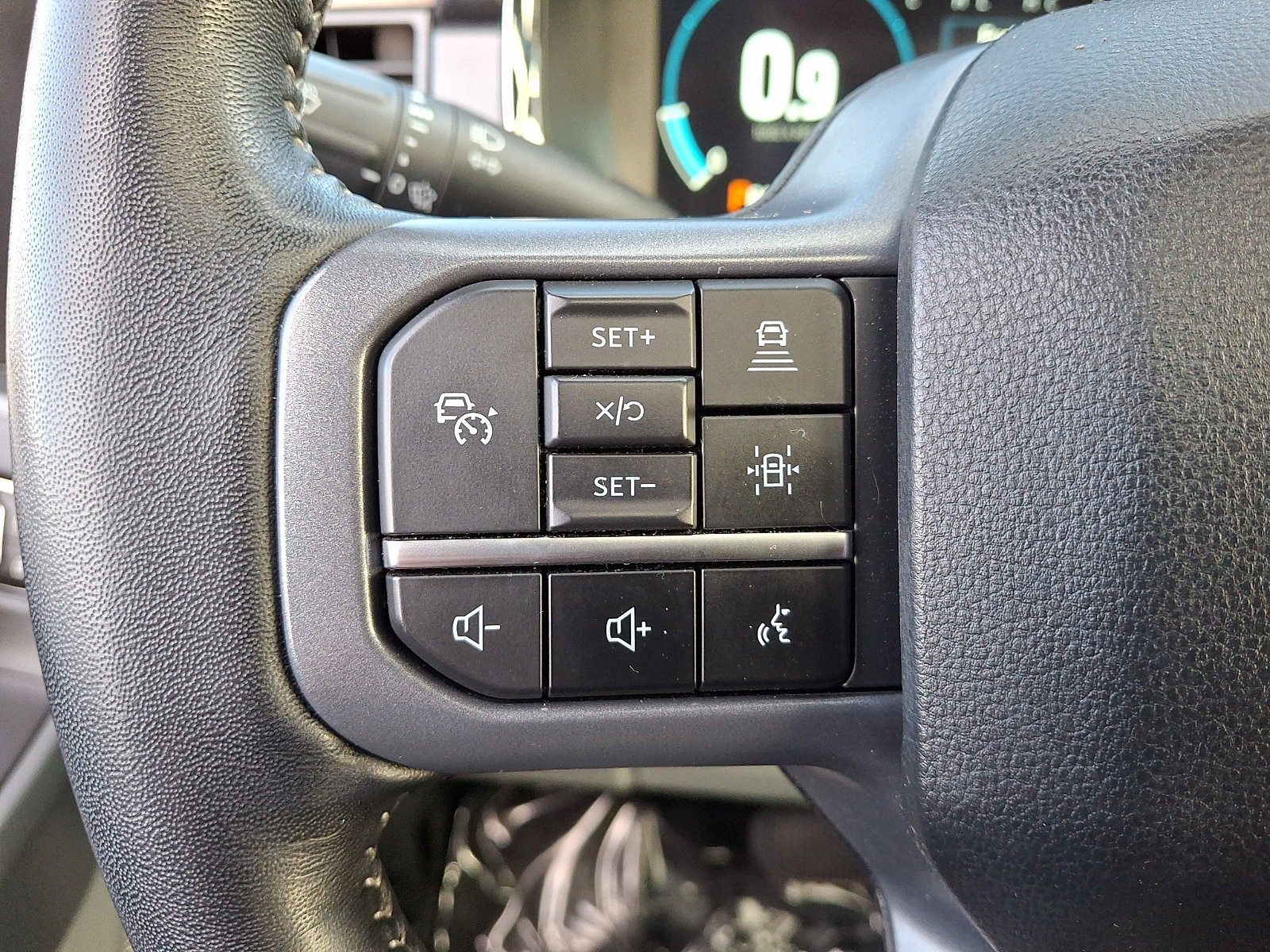 Used 2023 Ford F150 Lariat w/ Equipment Group 502A High image 21