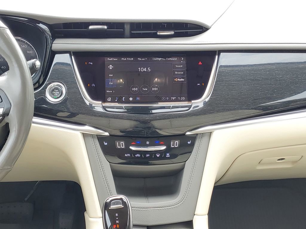 Used 2022 Cadillac XT6 Premium Luxury w/ LPO, Floor Liner Package AWD/4WD image 29