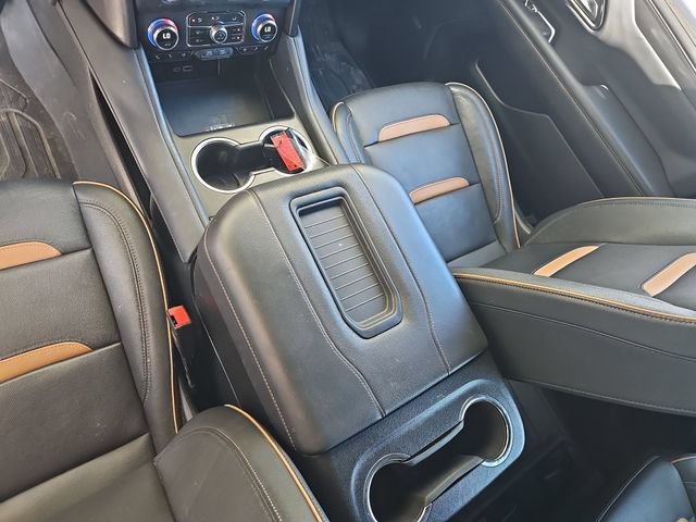 Used 2023 GMC Yukon XL AT4 w/ AT4 Premium Package AWD/4WD image 26