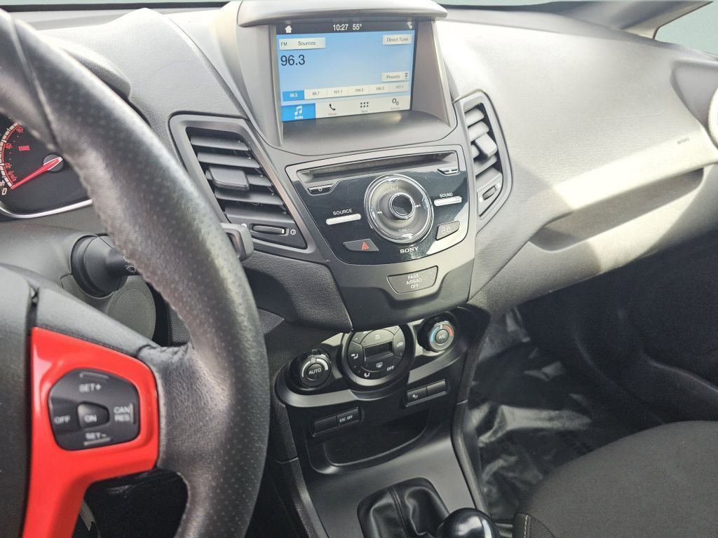 Used 2016 Ford Fiesta ST image 32