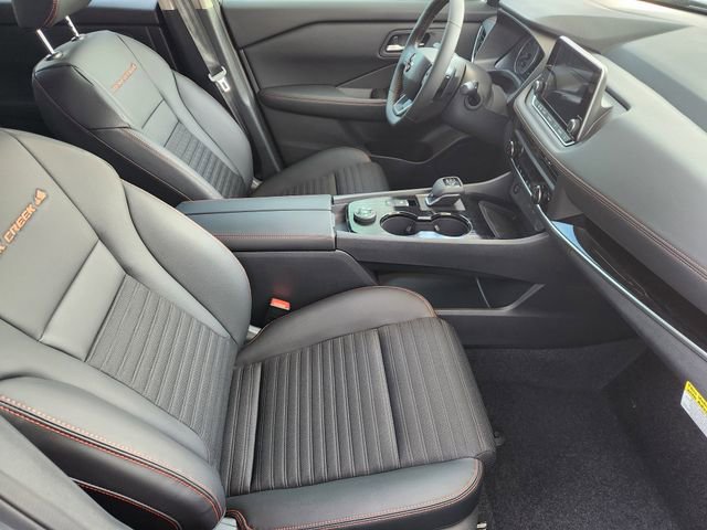 New 2026 Nissan Rogue SV AWD/4WD image 10