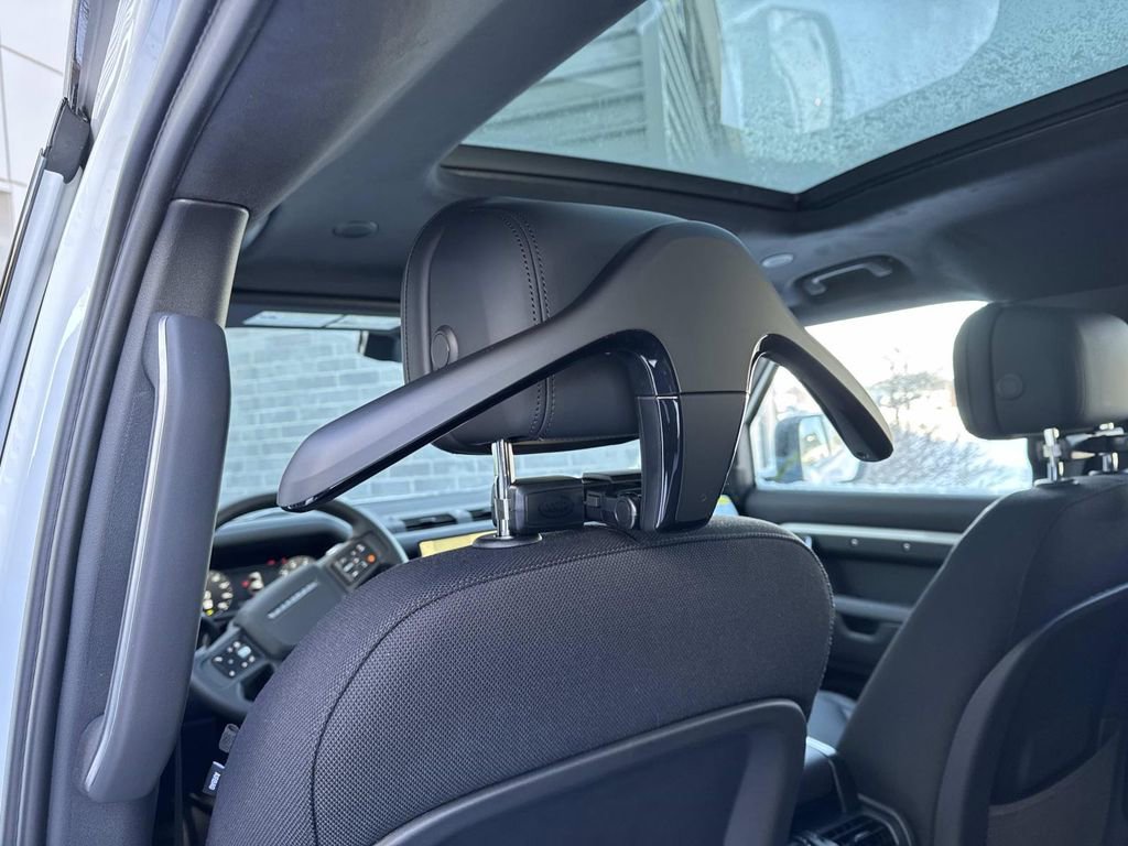 New 2026 Land Rover Defender 110 V8 image 13