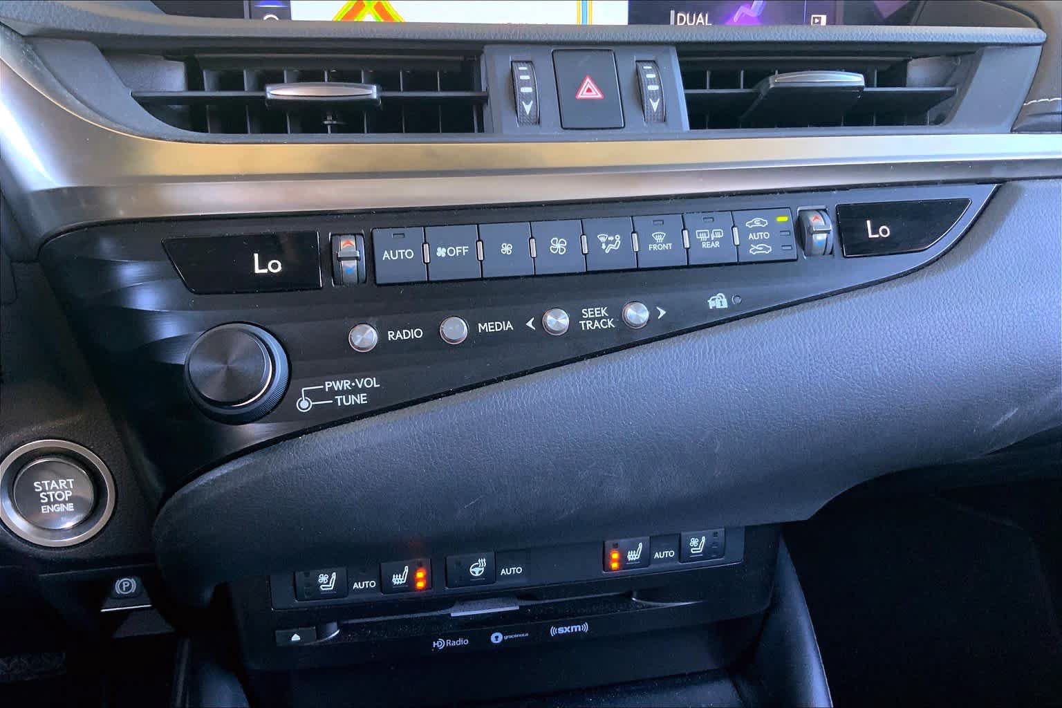 Used 2019 Lexus ES 350 w/ Premium Package FWD image 34