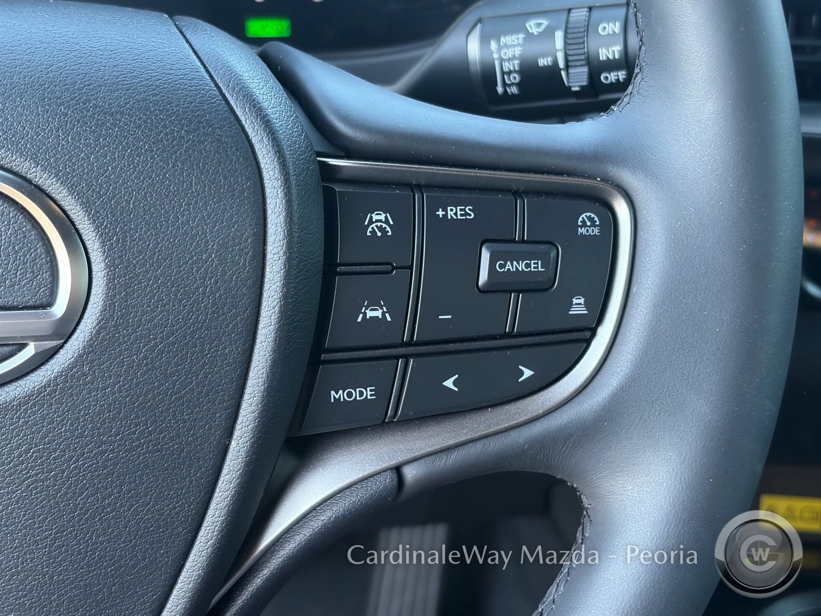 Used 2025 Lexus UX 300h FWD w/ Accessory Package (Z2) image 16