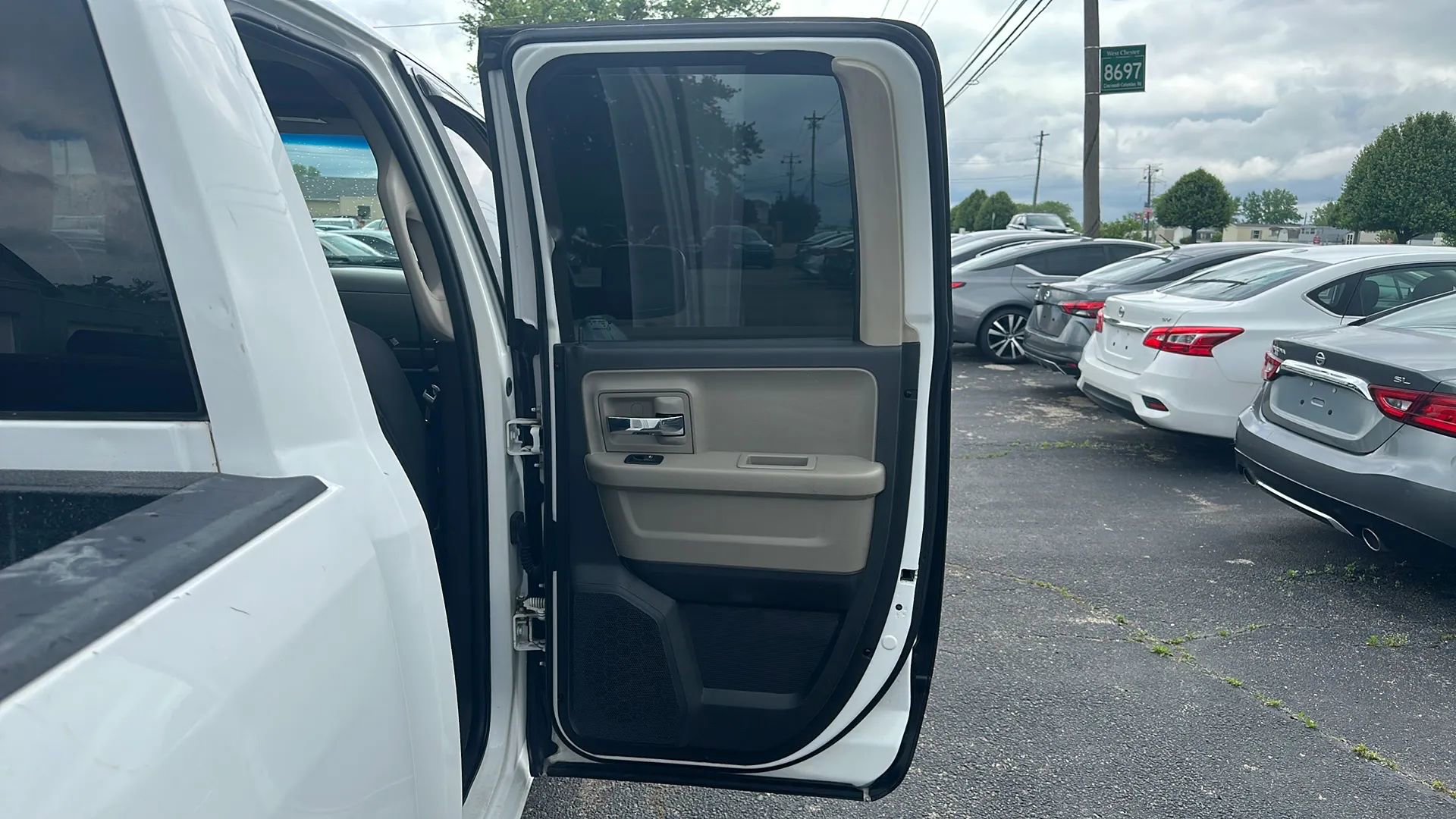 Used 2012 RAM 1500 Classic SLT image 12