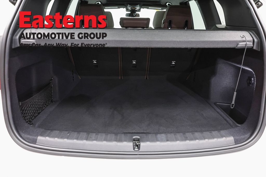 Used 2023 BMW X1 xDrive28i w/ M Sport Package AWD/4WD image 9