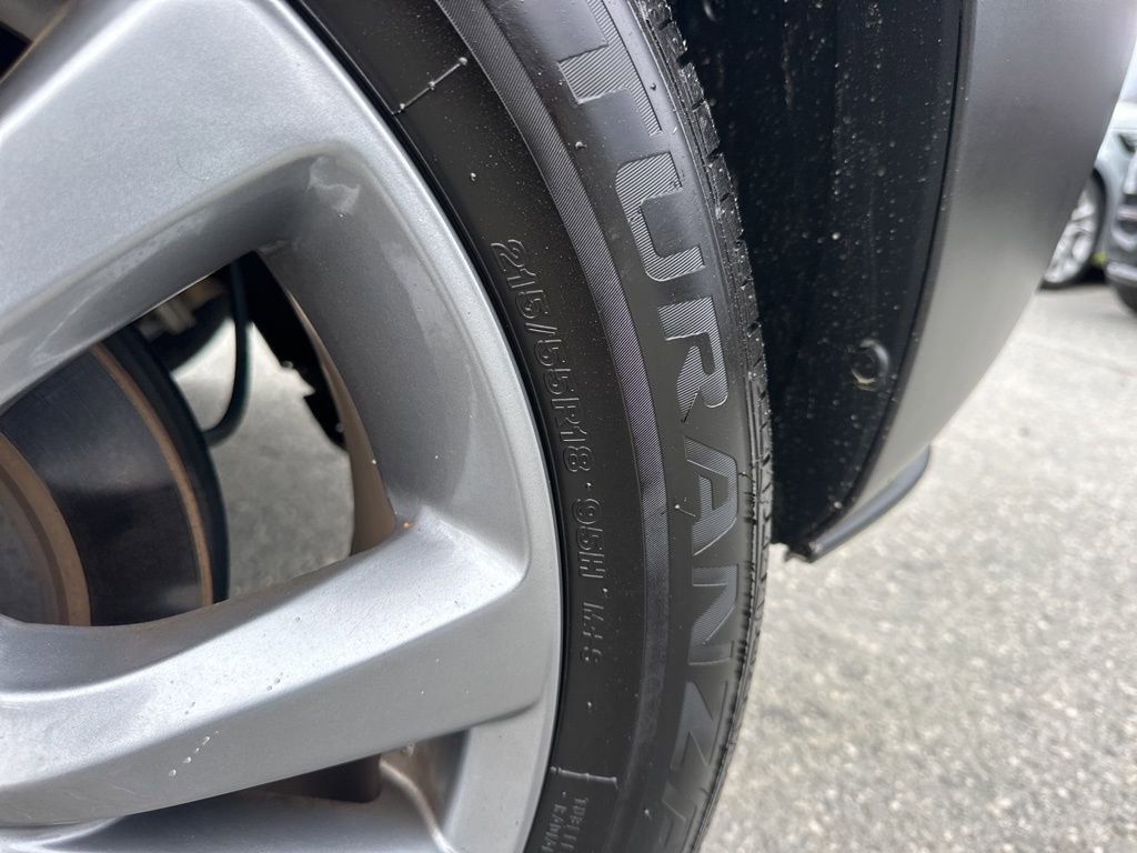 Used 2025 MAZDA CX-30 AWD 2.5 S w/ Preferred Package image 32