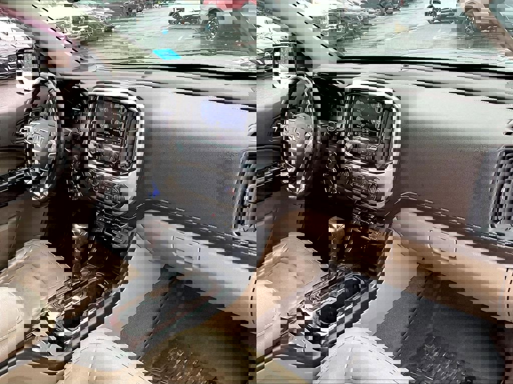 Used 2019 GMC Canyon SLT w/ Driver Alert Package AWD/4WD image 13