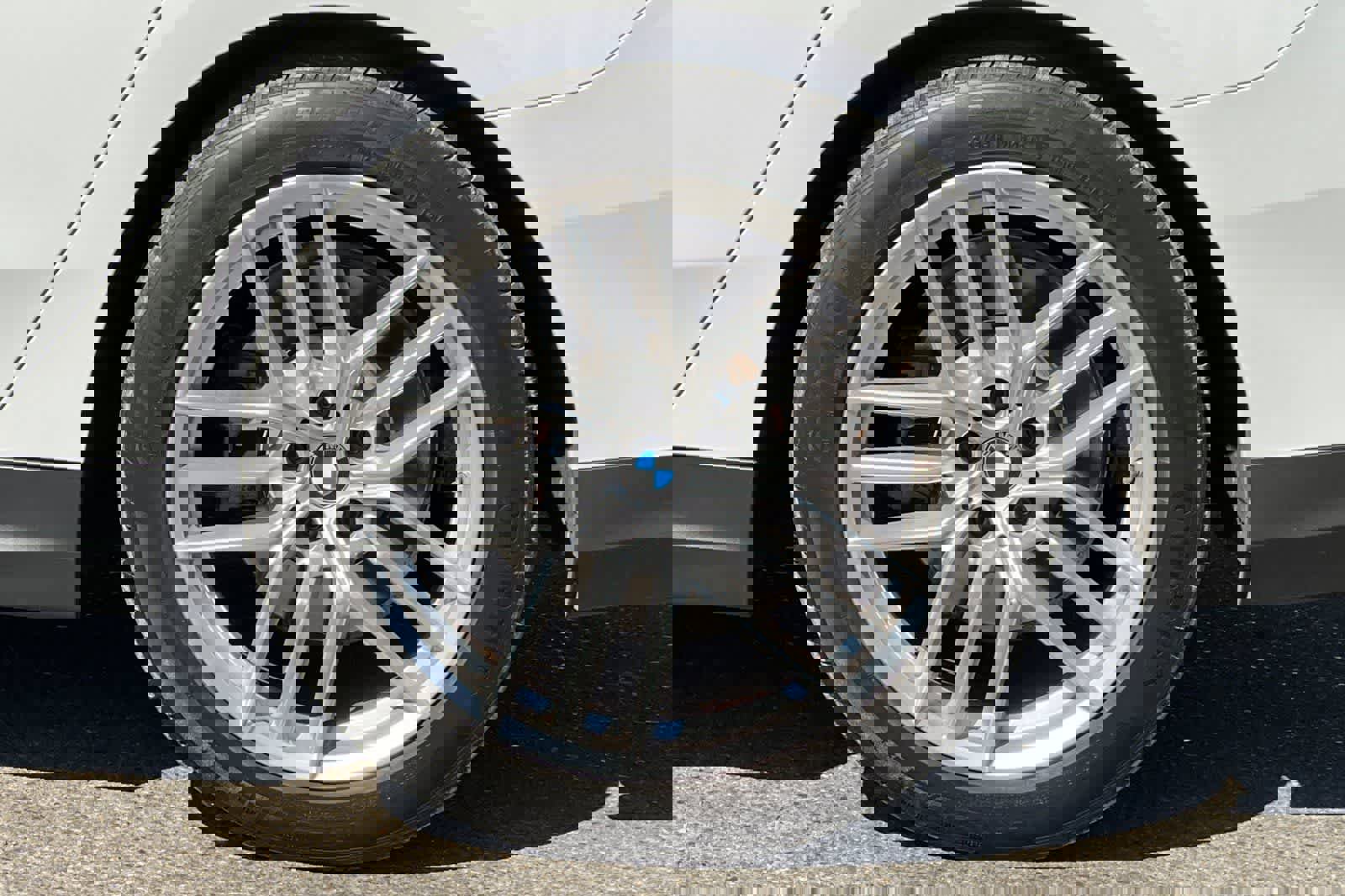 Used 2024 BMW 530i 530i w/ Premium Package image 12