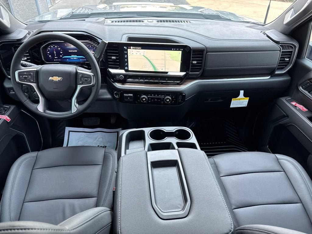 New 2026 Chevrolet Silverado 3500 LT w/ Leather Package AWD/4WD image 16