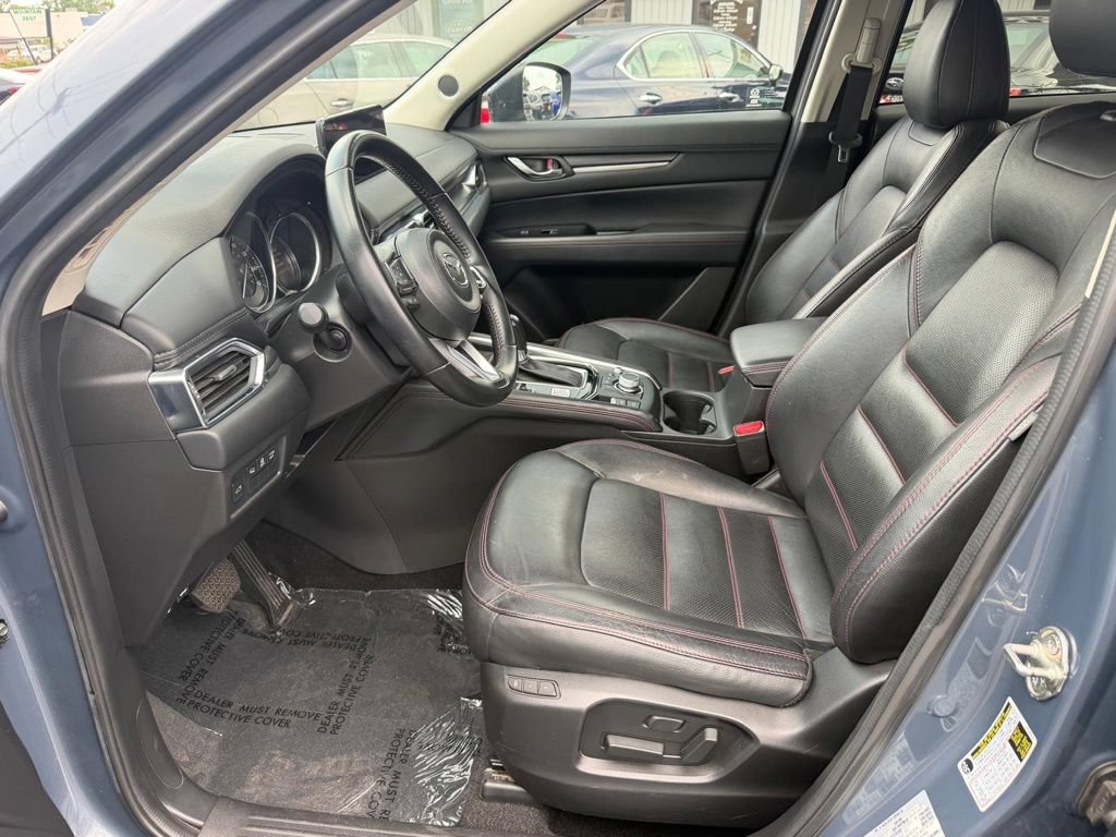 Used 2025 MAZDA CX-5 Carbon Edition AWD/4WD image 17