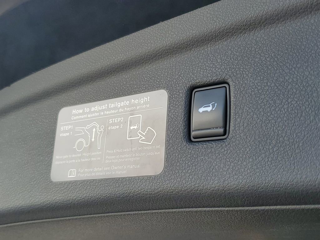 Used 2020 INFINITI QX50 Luxe w/ Navigation Package image 11