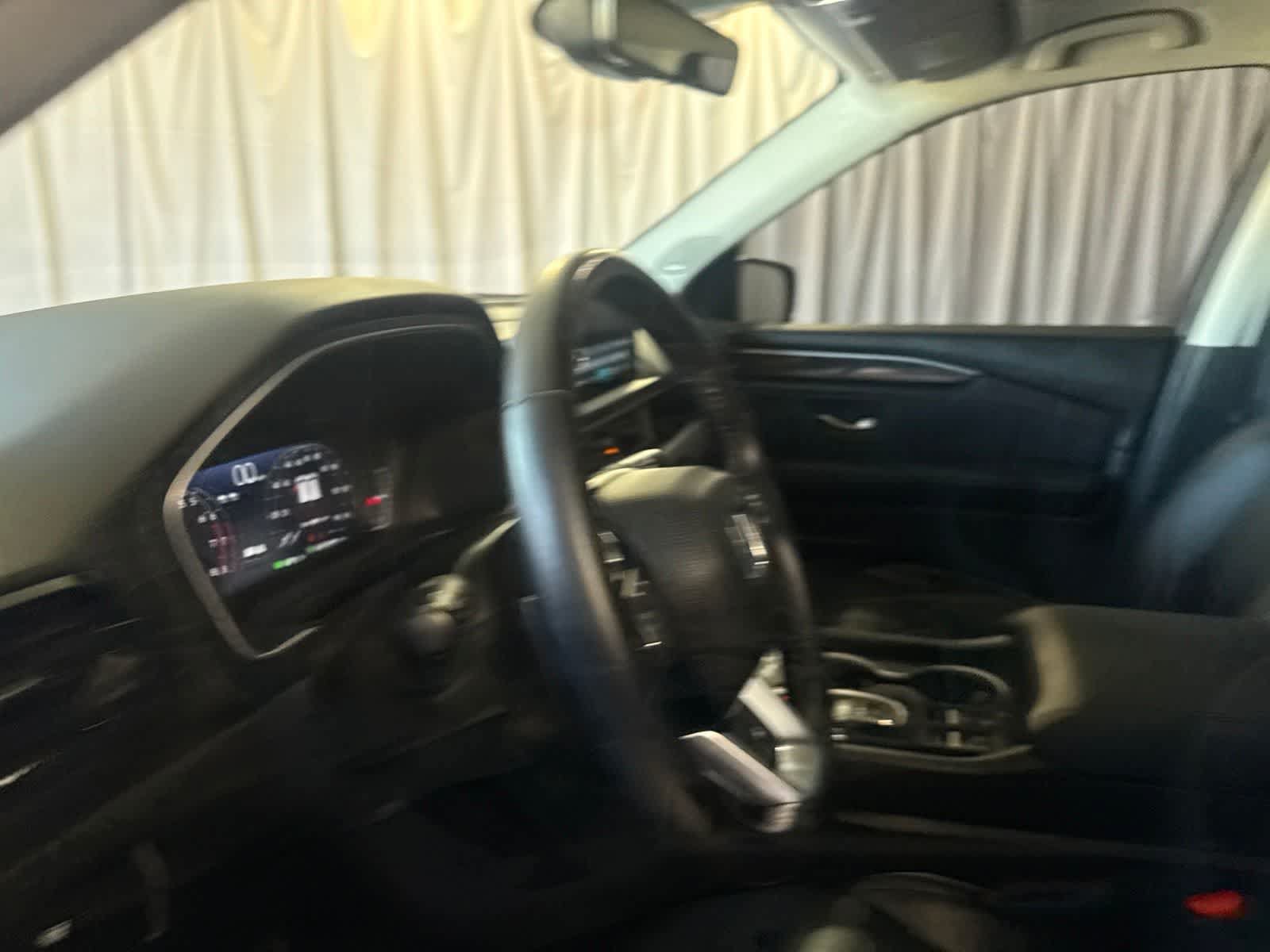 Used 2024 Honda Pilot Elite image 18