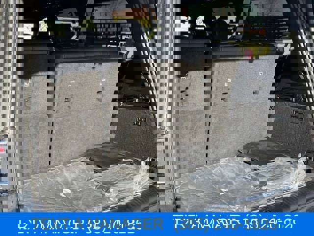 Used 2023 Jeep Grand Wagoneer Series III image 31