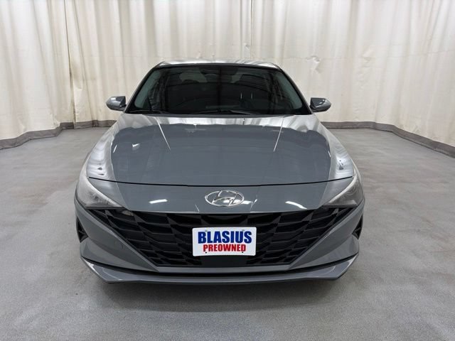 Used 2022 Hyundai Elantra SEL w/ Convenience Package FWD image 8