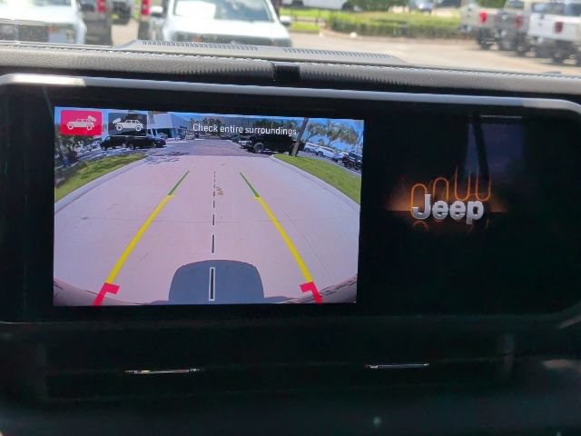 Used 2026 Jeep Wrangler Unlimited Rubicon AWD/4WD image 23