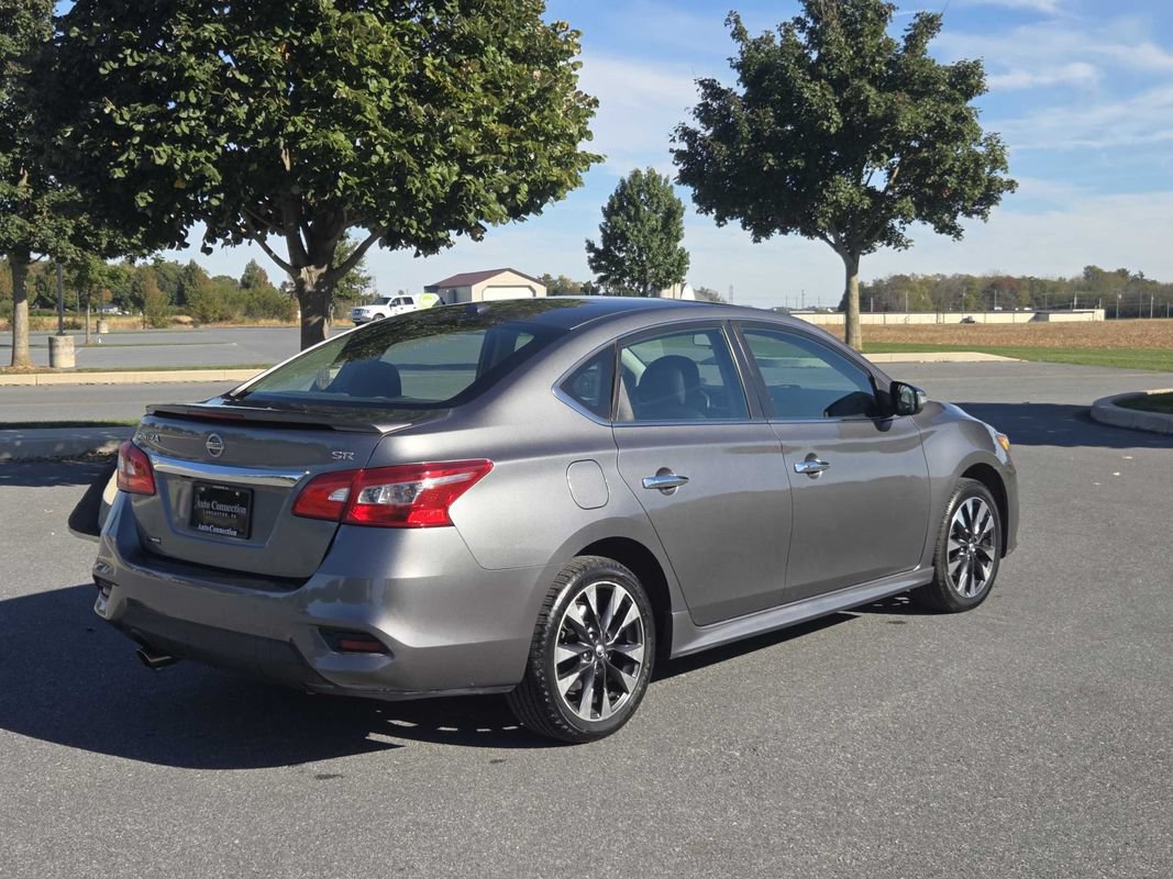 Used 2017 Nissan Sentra SR w/ Driver's Assist Package FWD image 8
