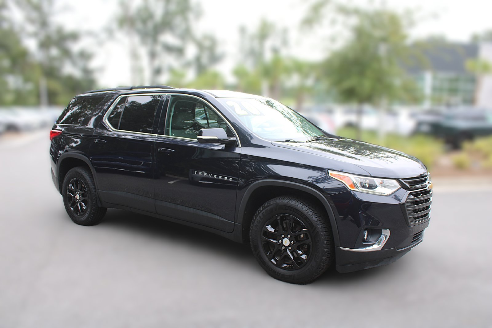 Used 2020 Chevrolet Traverse LT FWD image 15